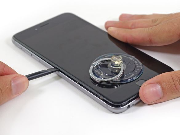 Как разобрать iPhone 6s Plus – шаг 2.3