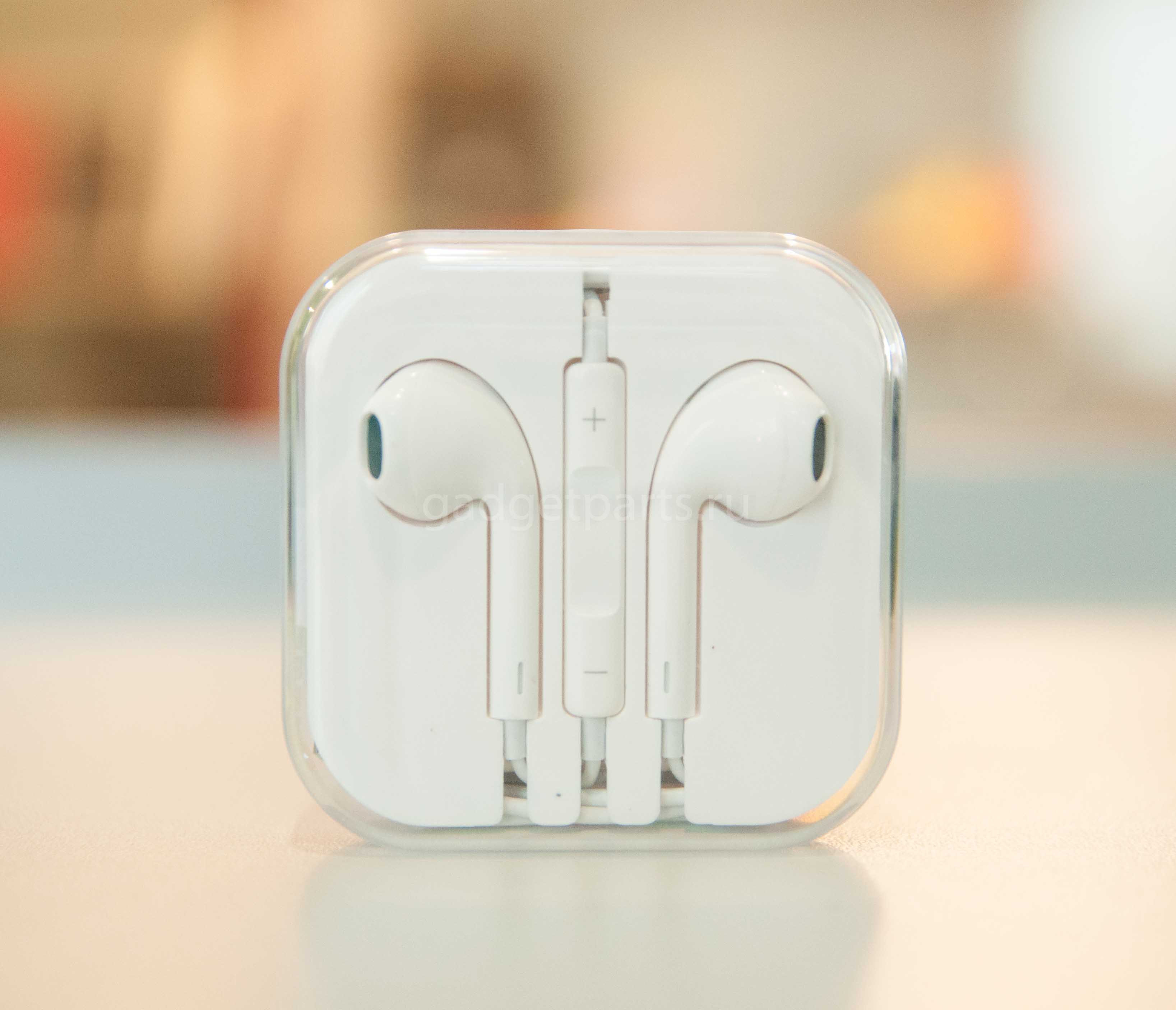 Наушники EarPods, iPhone, iPad
